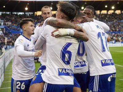 El Real Zaragoza viajará el viernes a tierras canarias tras el último entrenamiento