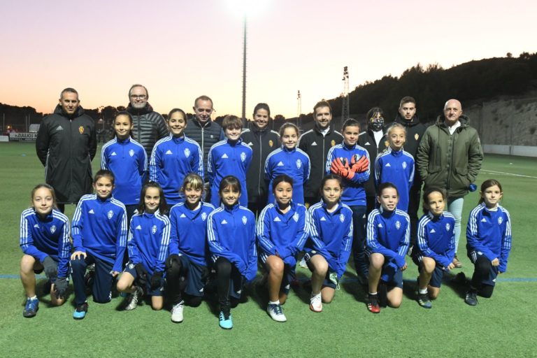 El Real Zaragoza presenta su Escuela Femenina, semillero de un futuro proyecto de equipo