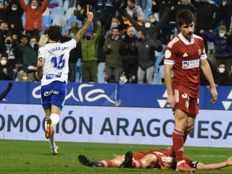 El Real Zaragoza supera una nueva ronda tras vencer al Burgos CF (2-0)