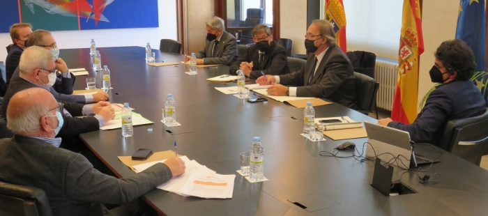 El sector de la hostelería une fuerzas para que se pueda trasladar al Gobierno de España fondos que supongan en 2022 un impulso importante y mejor medido