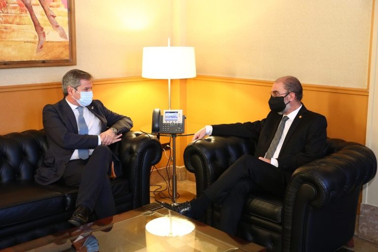 Daniel Pérez Calvo invita a Javier Lambán y Jorge Azcón a una cumbre política a tres
