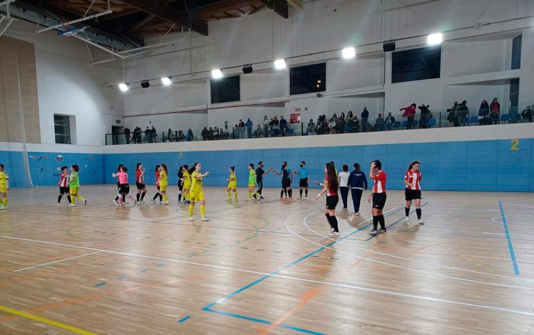 Bodegas Sommos Intesala sigue imparable y suma su séptima victoria consecutiva ante el AE Penya Esplugues ‘B’ (3-4)