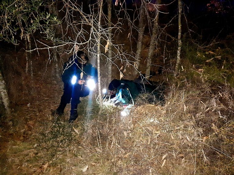 Fallece un motorista en El Grado al salirse de la calzada