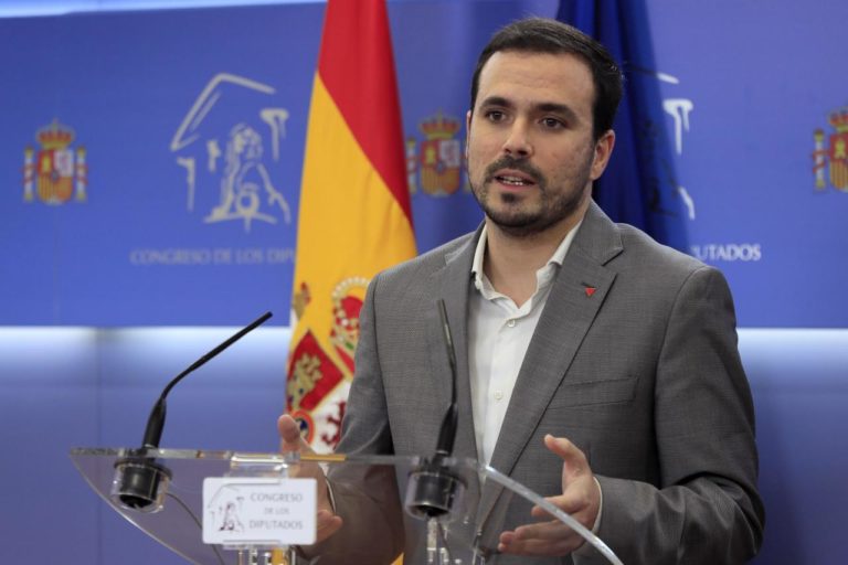 Lambán pide la dimisión del Ministro Garzón por sus ataques al sector ganadero