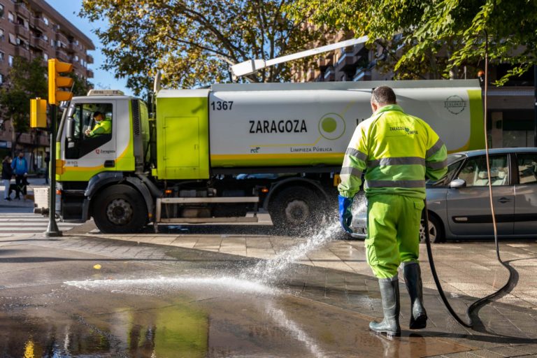 Zaragoza recupera el 50% de los residuos que genera Zaragoza recupera el 50% de los residuos que genera