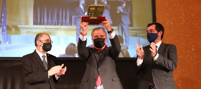 El presidente de Pikolin, Alfonso Solans  premio empresario 2022 en la VI Cumbre Empresarial