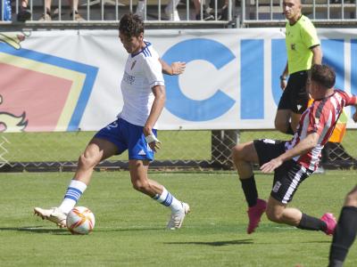 El Deportivo de Aragón no puede con el Illueca (2-1)