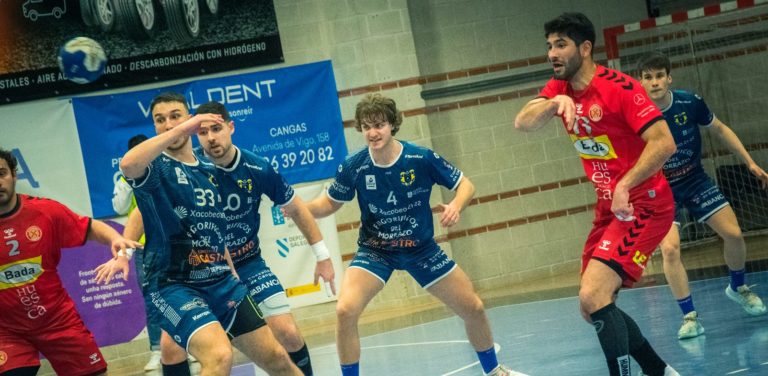 Derrota injusta para el Bada Huesca (33-31)
