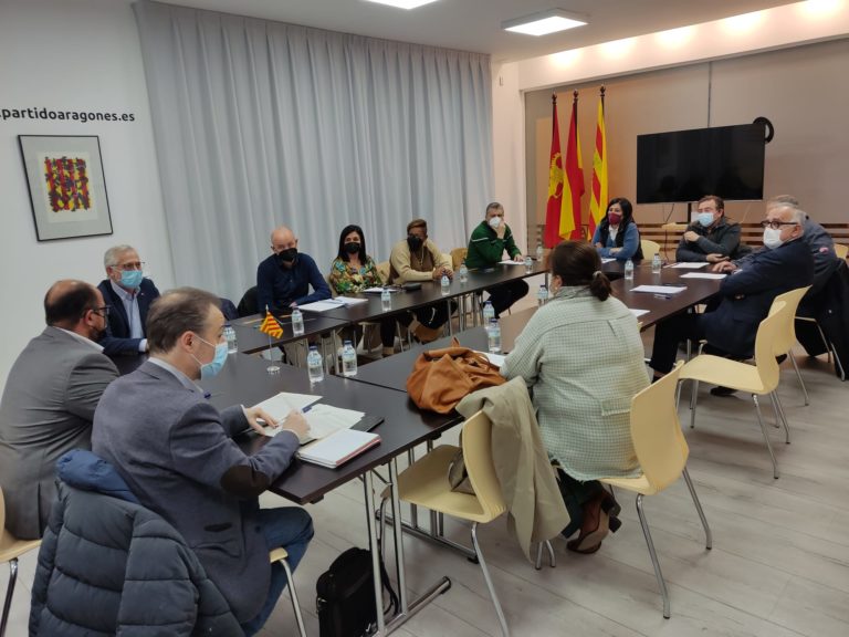 El PAR reclama de nuevo la limpieza del cauce del Ebro