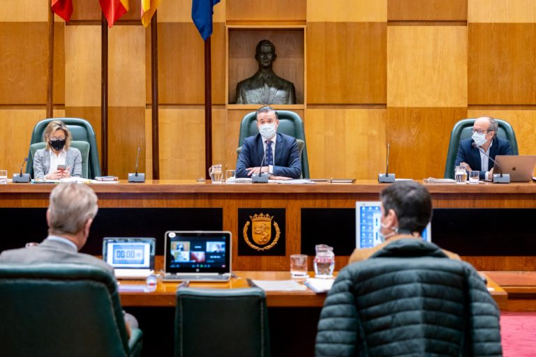 La Comisión de Urbanismo aprueba por unanimidad distintas modificaciones del PGOU que mejorarán la escena urbana industrial