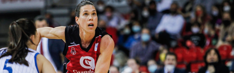 Anna Cruz: «Tenemos ganas de retomar el partido en casa»
