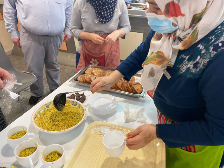 Nuevos talleres para mejorar la alimentación entre población vulnerable y promover su salud