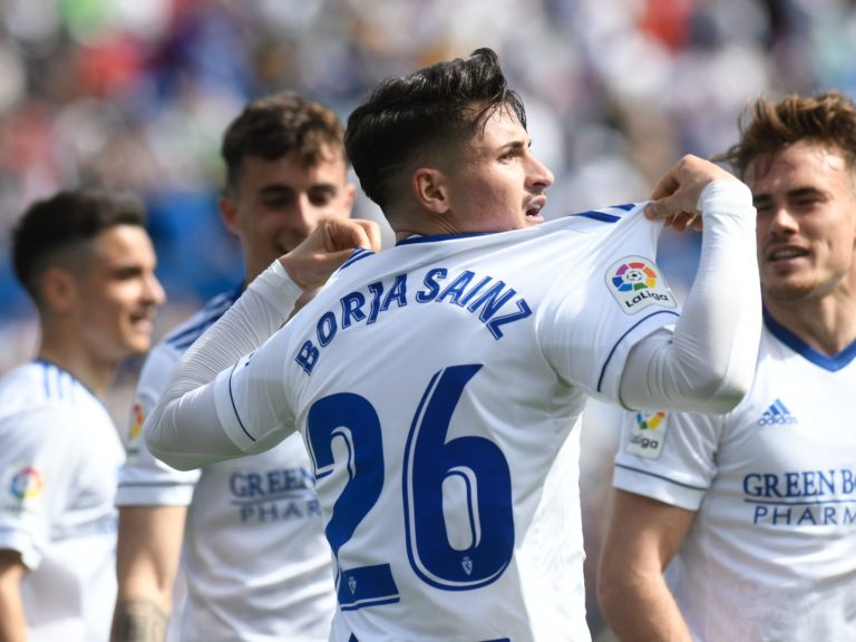 El Real Zaragoza se resiste a desengancharse y vence al Girona para seguir soñando (1-0)