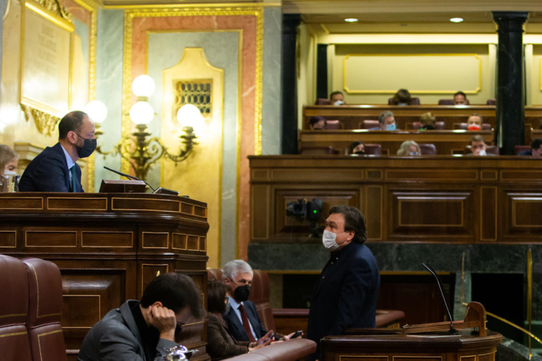 Teruel Existe demanda diversificación en Correos, para ofrecer servicios esenciales en el medio rural