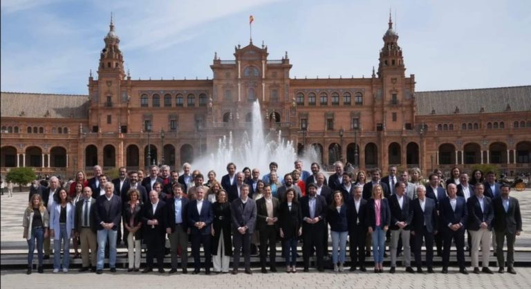 Jorge Azcón y Enma Buj entran en el nuevo Comité Ejecutivo Nacional del PP