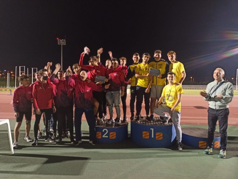 Las escuadras masculina y femenina de Scorpio 71, campeonas autonómicas del Campeonato de Aragón de atletismo por clubes al aire libre