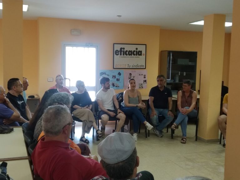 Maru Díaz: «Venimos a acompañar en un día triste y a recordar que Andorra tiene mucho futuro con alternativas viables»