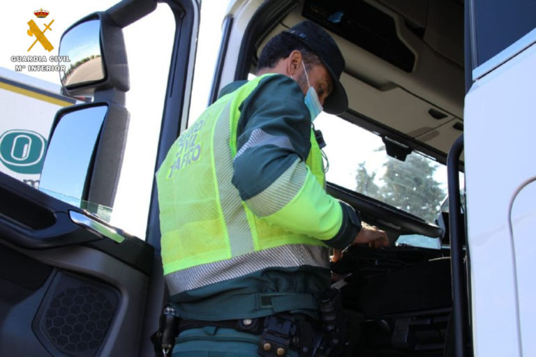 Se investiga a un camionero que circulaba multiplicando por 8 la tasa de alcoholemia