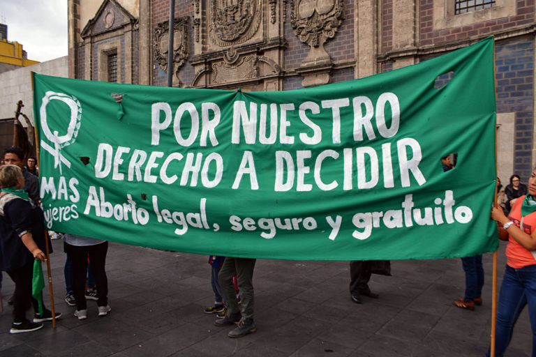 Maru Díaz: «La mejor forma de blindar el derecho al aborto es llevarlo a la sanidad pública»