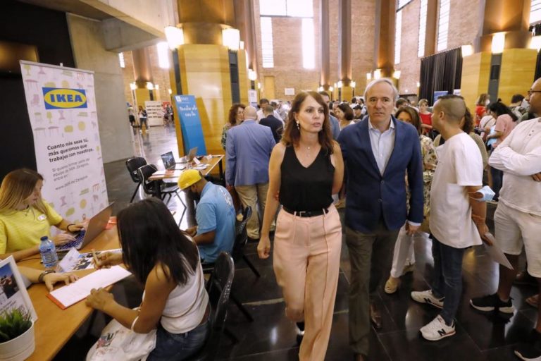 2.000 personas han pasado por el Salón de Empleo impulsado por Zaragoza Dinámica