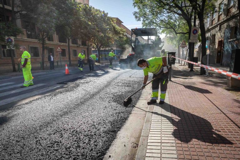 Adjudicada la Operación Asfalto por 3,6 millones de euros para mejorar 111 calles