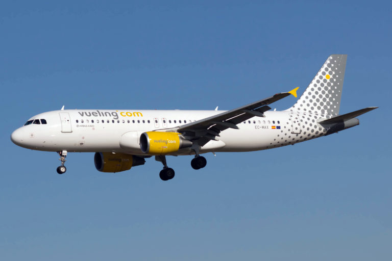 La eurodiputada aragonesa Isabel García traslada a la comisión supuestas irregularidades de vueling