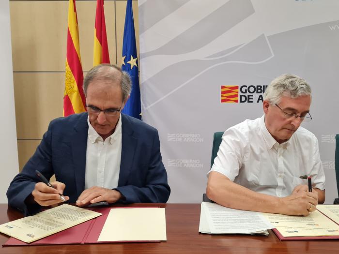 El Gobierno de Aragón y la Federación Aragonesa de Montañismo colaboran para conservar el medio ambiente