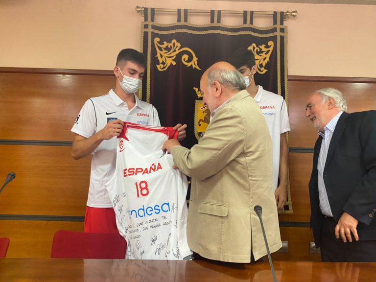 La Selección Española de Baloncesto SUB18 se concentra en Calatayud para preparar el europeo