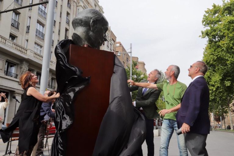 Santiago Ramón y Cajal cuenta ya con una escultura en bronce en La Gran Vía