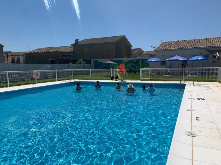 El deporte ha sido protagonista en las piscinas cincovillesas