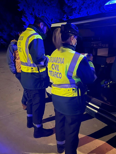 La Guardia Civil de Teruel investiga al conductor de un camión como presunto autor de un delito contra la seguridad vial