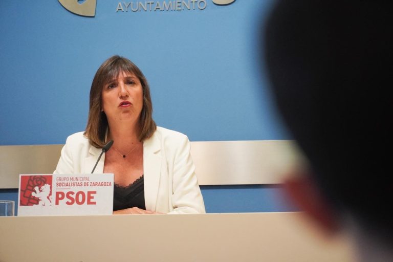 Lola Ranera: “Jorge Azcón debe pedir perdón a los zaragozanos por la mayor huelga del bus de la ciudad”