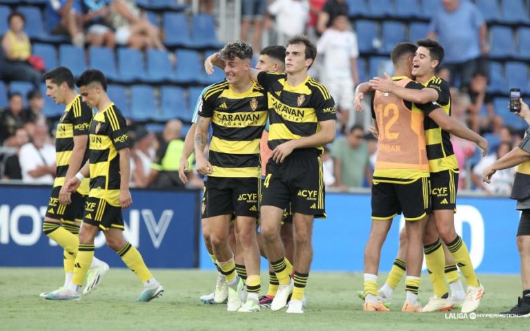 El Real Zaragoza, líder en solitario tras la derrota del FC Andorra