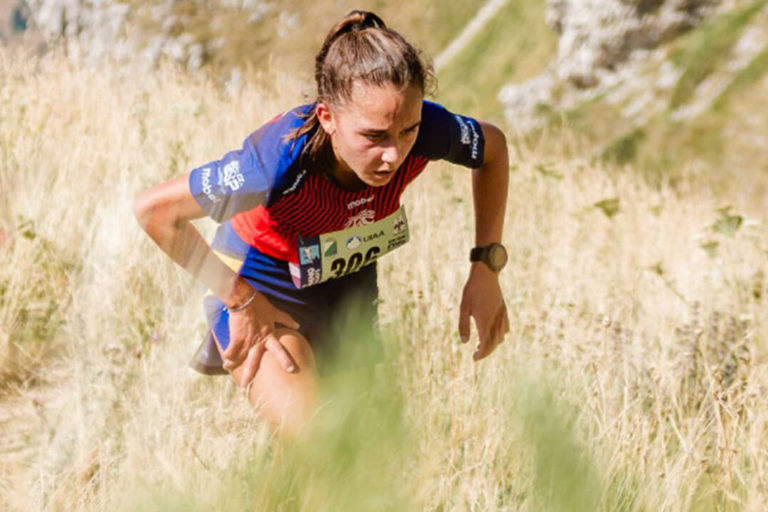 La aragonesa Carrodilla Cabestre consigue tres medallas de oro en el Campeonato del Mundo Juvenil de Carreras por Montaña
