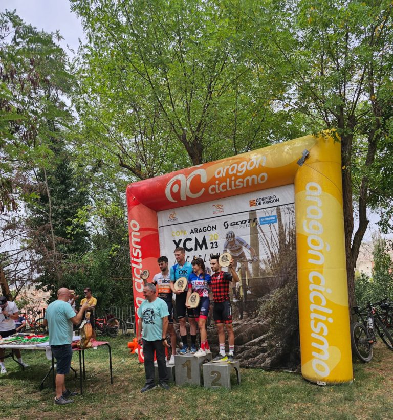 Eva Elbaile y Marc Labaila, líderes de la Copa XCM by Cyclon Zaragoza 2023