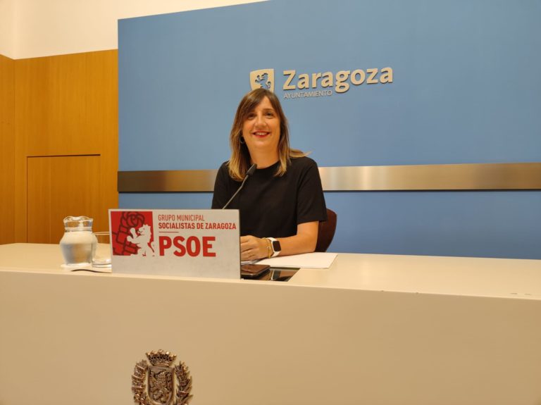  La portavoz socialista lamenta el silencio de la alcaldesa Natalia Chueca ante la situación “inaceptable” provocada por Rubiales