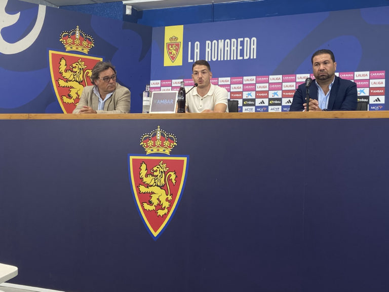 Manu Vallejo: «La llamada de un club como el Real Zaragoza y de Juan Carlos me transmitió mucha ilusión»