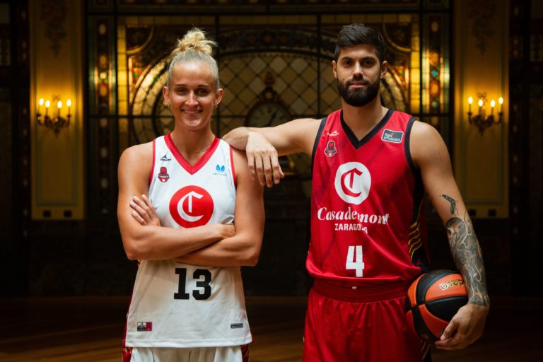 Casademont Zaragoza presenta sus dos equipaciones para la temporada 2023-2024