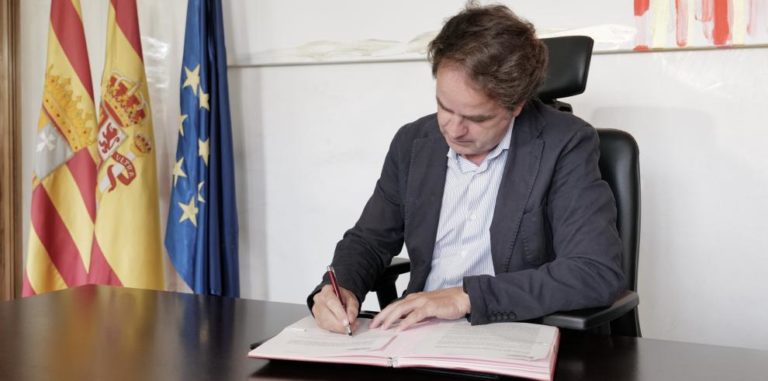 Bermúdez de Castro firma la orden para elaborar los presupuestos 2024 orientados a la mejora de derechos y servicios