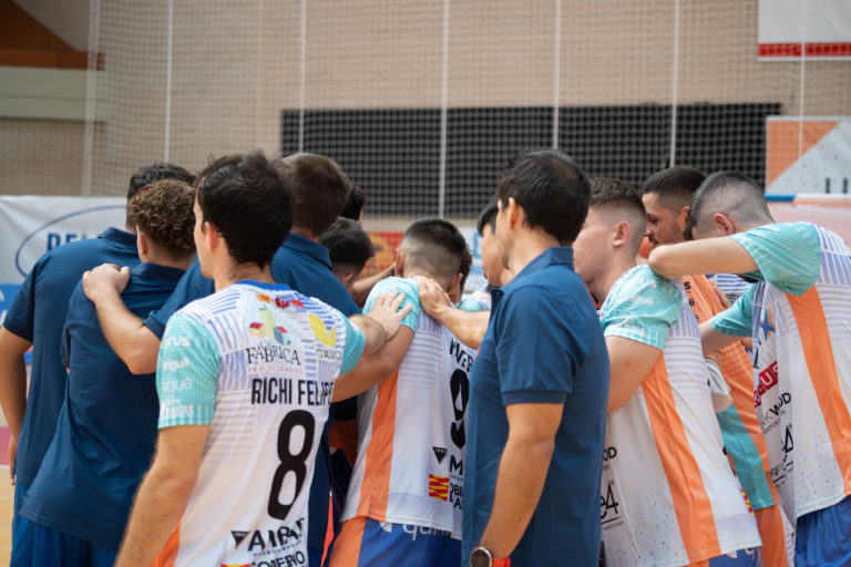 El Wanapix Sala 10 inicia la temporada ante O Parrulo Ferrol en el Siglo XXI