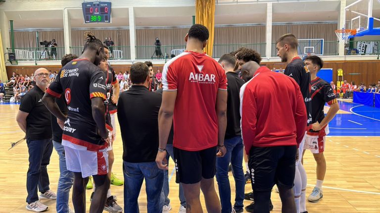 Casademont Zaragoza no puede con Zunder Palencia y suma su segunda derrota consecutiva en pretemporada tras la encajada ante Valencia Basket (63-75)