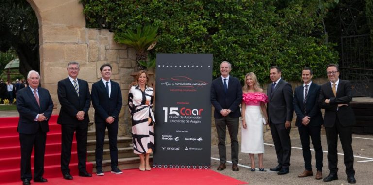 El cluster de la automoción celebra su gala anual con la presencia de Azcón