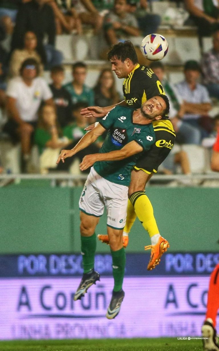 Ante el Racing de Ferrol llegó la primera derrota del curso