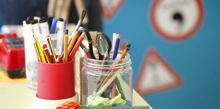 El colegio de Alacón reabrirá con 6 alumnos