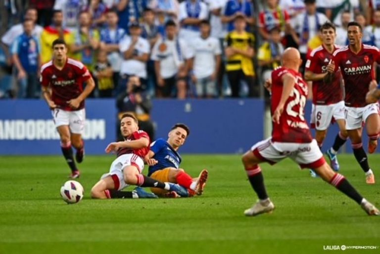 El Real Zaragoza echó el cerrojo a su portería después de cuatro partidos encajando