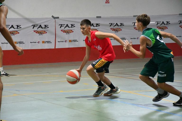 La Federación Aragonesa de Baloncesto supera por primera vez la cifra de los 1.300 equipos estableciendo un nuevo récord