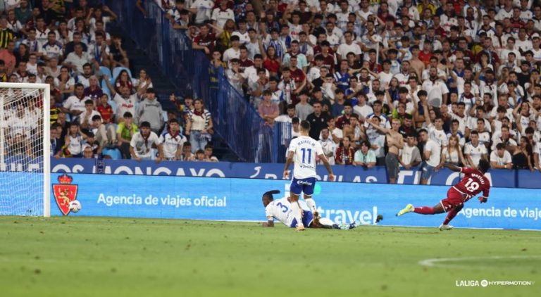 El Real Zaragoza encajó por primera vez dos goles en un mismo partido en este curso