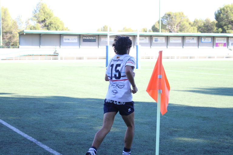 El jugador del Fénix Club de Rugby, Daniel Escolá, convocado con los Leones7s para el International Rugby Tournament