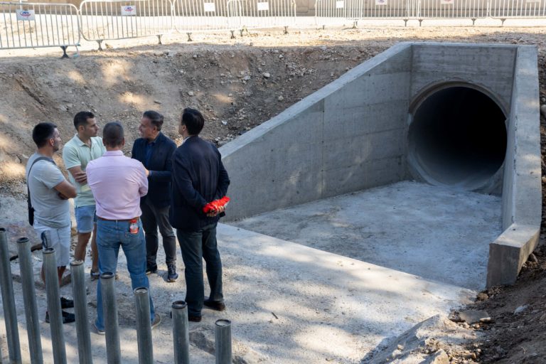 El Ayuntamiento comienza las  primeras obras para evitar problemas futuros con las riadas en el barranco de la Muerte