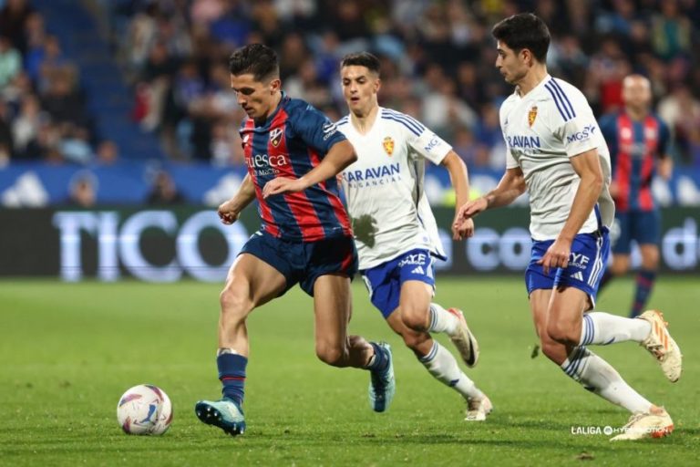 El Real Zaragoza dormirá este viernes en Albacete para enfrentarse al conjunto manchego el sábado desde las 18:30